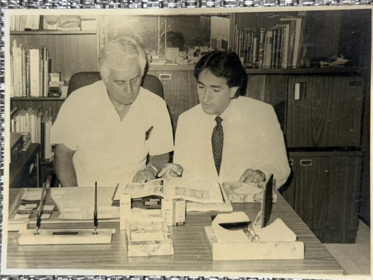 Dr. Luis Pimentel Franco junto al Dr. Valencia